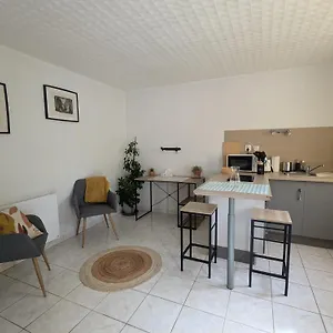 https://chez-marie-et-hugo.inbrittany.com
